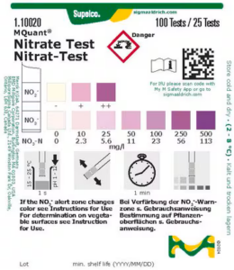 Produktetikett für Nitrat-Teststreifen 110020 von Merck (Supelco)
